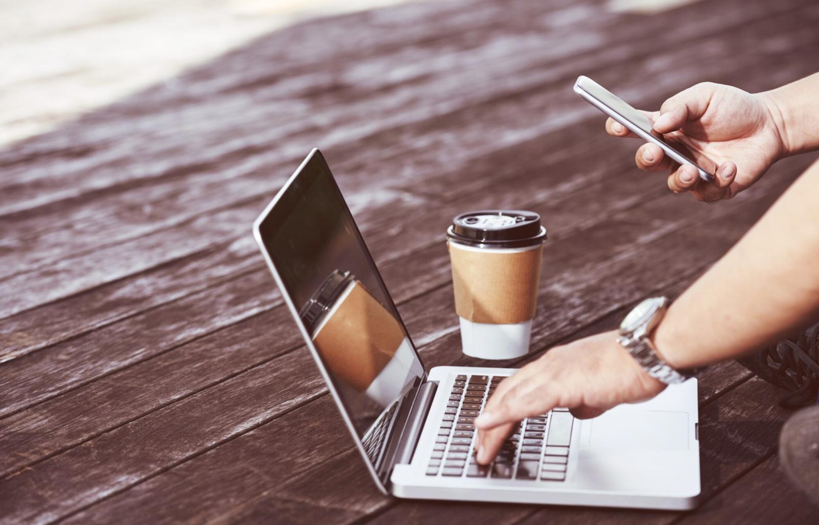 Interface de vérification automatique de sources journalistiques